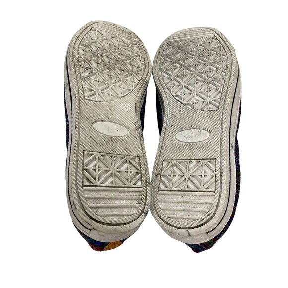 Kuero's Y Mucho Mas Unisex size Men 10 Women 12 Canvas Sneakers  shoes - Picture 7 of 8